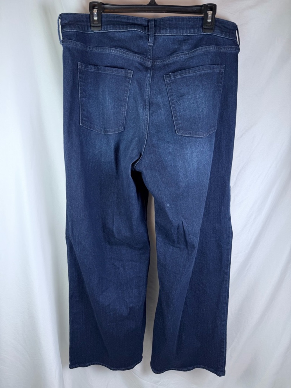 Old Navy High Rise Wow Wide Leg Jeans Dark Wash Size 16 - Picture 4 of 7